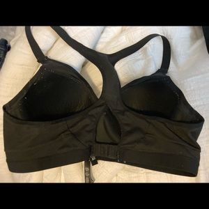Victoria’s Secret sport sports bra